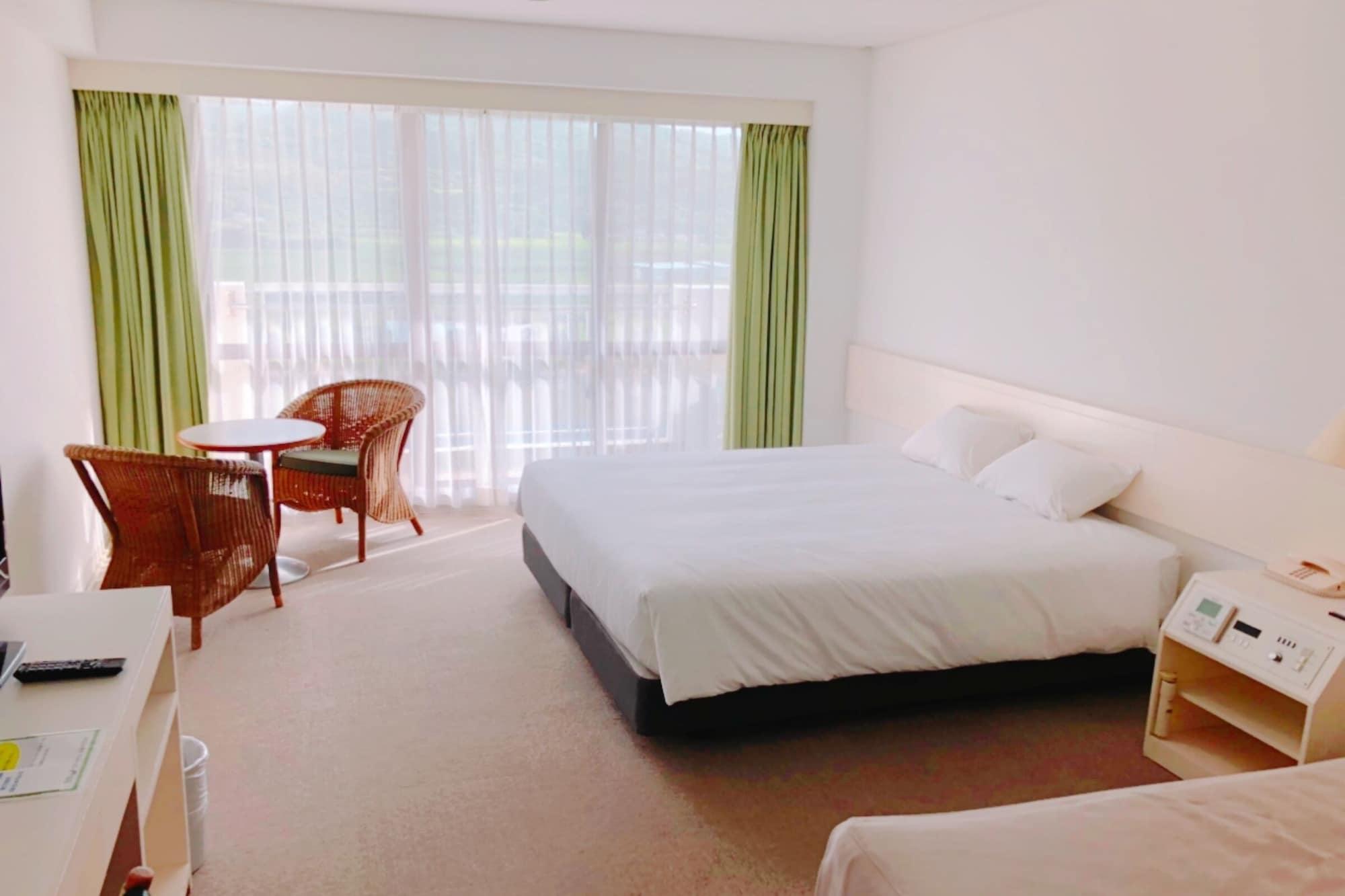 Watermark Okinawa Kume Island Hotel Kumejima
