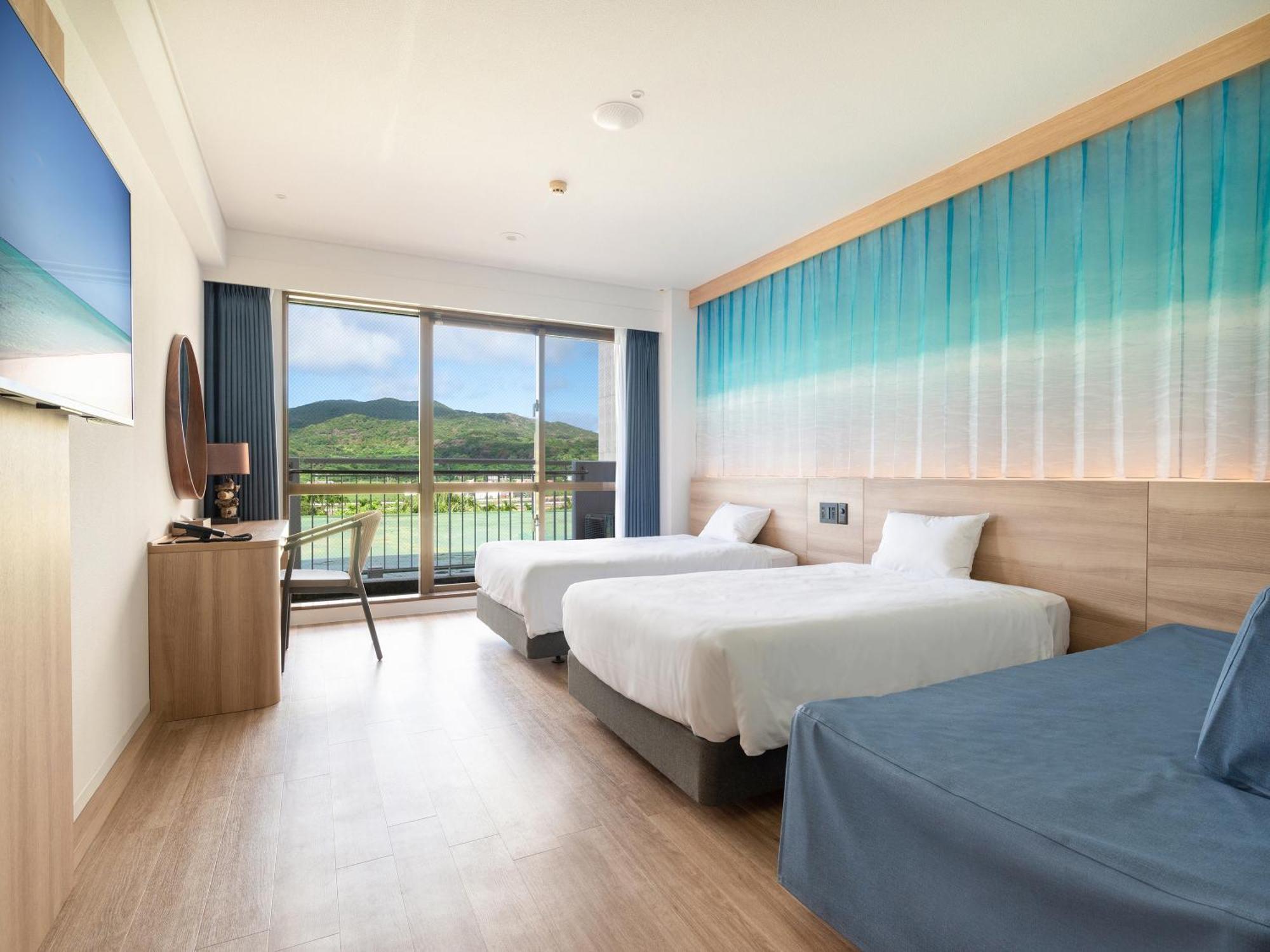 Hotel Watermark Okinawa Kume Island