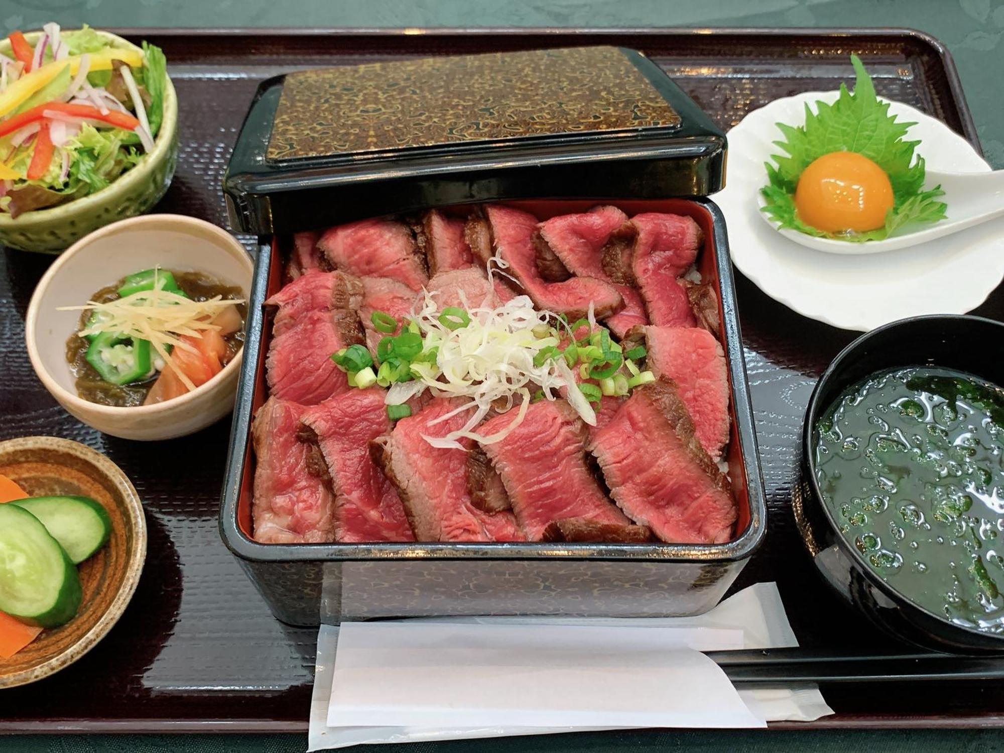 Hotel Watermark Okinawa Kume Island 4*